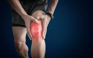 درد زانو چگونه بروز میکند؟