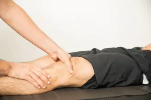 حرکاتی که فشار زیادی به زانو وارد می‌کنند