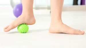 کاربرد شاکویو تراپی در درمان درد پاشنه و صافی کف پا