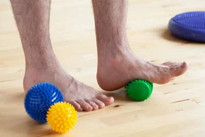 نحوه انجام درای نیدلینگ سوزن خشک بر روی عضلات ساق پا